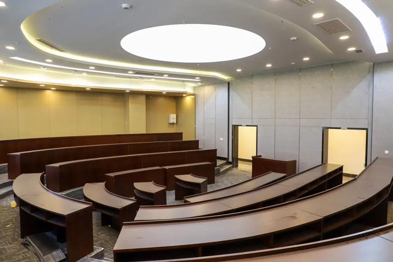 對(duì)外經(jīng)貿(mào)大學(xué)國(guó)際校區(qū)一期啟動(dòng)區(qū)全面完工(圖5) 對(duì)外經(jīng)貿(mào)大學(xué)國(guó)際校區(qū)一期啟動(dòng)區(qū)全面完工(圖5)