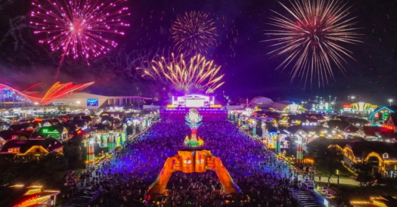 開啟“歡動(dòng)”模式！第34屆青島國際啤酒節(jié)在金沙灘啤酒城盛大開幕